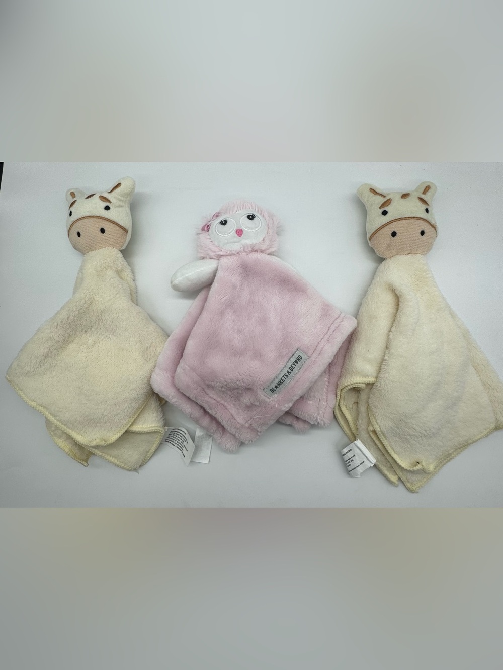 Lot of Baby Security Blankets - Picture 3 of 3